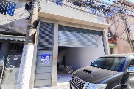 Casa para alugar com 58m², 2 quartos e sem vagaFachada