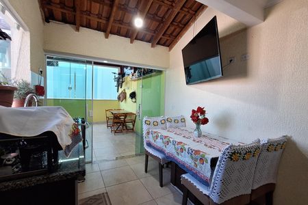 Apartamento à venda com 84m², 2 quartos e 1 vaga