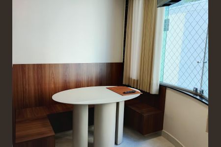 Sala de Jantar de apartamento para alugar com 3 quartos, 100m² em Barroca, Belo Horizonte