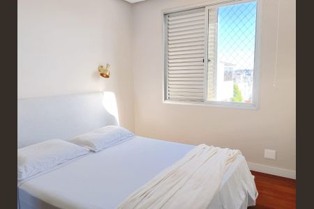 Apartamento para alugar com 100m², 3 quartos e 2 vagas Apartamento para alugar com 100m², 3 quartos e 2 vagasQuarto
