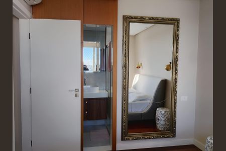 Apartamento para alugar com 100m², 3 quartos e 2 vagas Apartamento para alugar com 100m², 3 quartos e 2 vagasQuarto