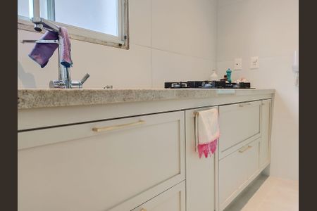 Apartamento para alugar com 100m², 3 quartos e 2 vagas Apartamento para alugar com 100m², 3 quartos e 2 vagasCozinha