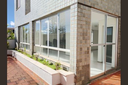 Apartamento para alugar com 100m², 3 quartos e 2 vagas Apartamento para alugar com 100m², 3 quartos e 2 vagasÁrea externa