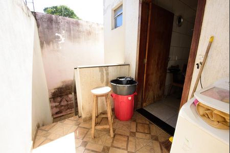 Casa à venda com 116m², 2 quartos e 1 vaga Casa à venda com 116m², 2 quartos e 1 vagaÁrea de Serviço