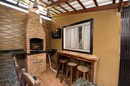 Casa à venda com 116m², 2 quartos e 1 vaga Casa à venda com 116m², 2 quartos e 1 vagaÁrea comum - Churrasqueira