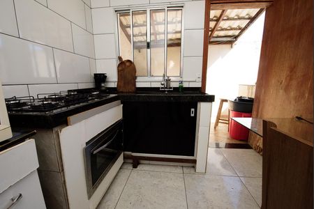 Casa à venda com 116m², 2 quartos e 1 vaga Casa à venda com 116m², 2 quartos e 1 vagaCozinha