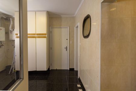 Apartamento à venda com 320m², 4 quartos e 4 vagas Apartamento à venda com 320m², 4 quartos e 4 vagasÁrea de Serviço