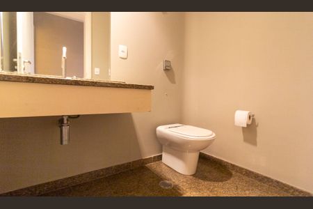 Apartamento à venda com 320m², 4 quartos e 4 vagas Apartamento à venda com 320m², 4 quartos e 4 vagasLavabo