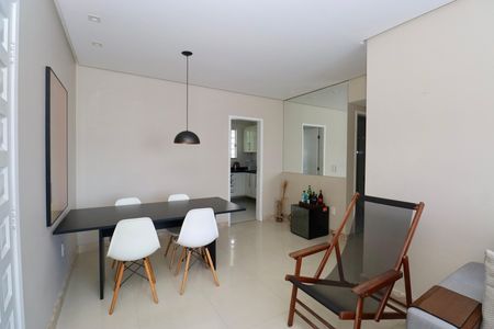 Sala de apartamento para alugar com 3 quartos, 89m² em Brotas, Salvador