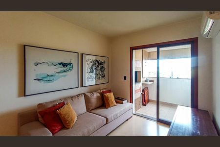 Sala  de apartamento à venda com 3 quartos, 80m² em Cristal, Porto Alegre
