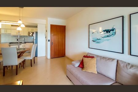 Sala  de apartamento à venda com 3 quartos, 80m² em Cristal, Porto Alegre