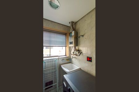 Área de Serviço de apartamento à venda com 3 quartos, 80m² em Cristal, Porto Alegre