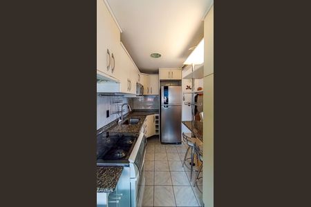 Apartamento à venda com 80m², 3 quartos e 2 vagas Apartamento à venda com 80m², 3 quartos e 2 vagasCozinha