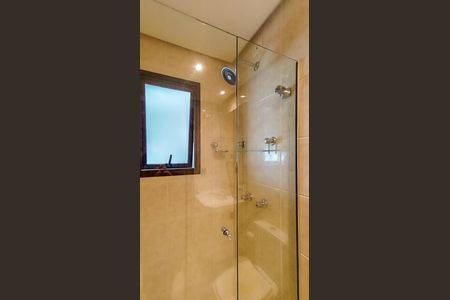 Banheiro Social de apartamento à venda com 3 quartos, 80m² em Cristal, Porto Alegre