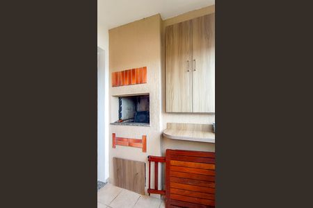 Varanda - churrasqueira  de apartamento à venda com 3 quartos, 80m² em Cristal, Porto Alegre