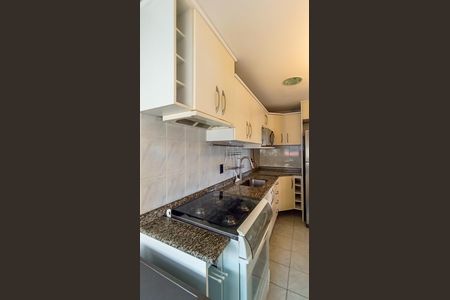 Apartamento à venda com 80m², 3 quartos e 2 vagas Apartamento à venda com 80m², 3 quartos e 2 vagasCozinha