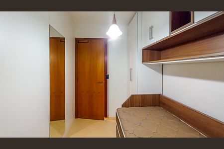 Apartamento à venda com 80m², 3 quartos e 2 vagas Apartamento à venda com 80m², 3 quartos e 2 vagasQuarto 2