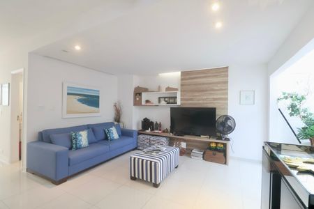 Apartamento para alugar com 140m², 3 quartos e 3 vagas Apartamento para alugar com 140m², 3 quartos e 3 vagasSala