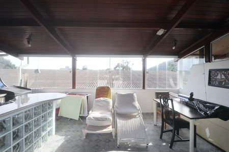 Apartamento para alugar com 140m², 3 quartos e 3 vagas Apartamento para alugar com 140m², 3 quartos e 3 vagasVaranda gourmet