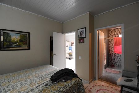 Casa à venda com 100m², 2 quartos e 4 vagas Casa à venda com 100m², 2 quartos e 4 vagasSuíte