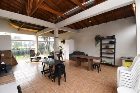 Varanda da Sala de casa à venda com 2 quartos, 100m² em Jardim das Américas, Curitiba