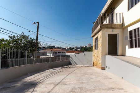 Casa para alugar com 100m², 2 quartos e 5 vagas Casa para alugar com 100m², 2 quartos e 5 vagasGaragem