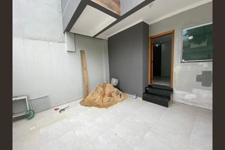 Casa à venda com 113m², 2 quartos e 2 vagas