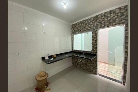 Casa à venda com 2 quartos, 113m² em Vila Curuçá, Santo André