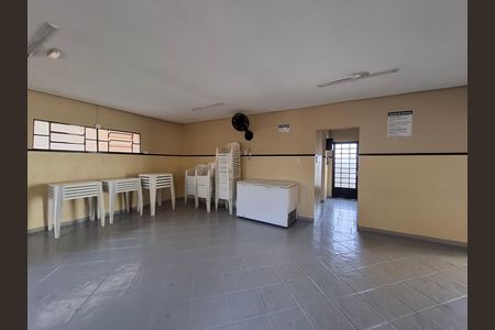 Apartamento para alugar com 50m², 2 quartos e 1 vaga Apartamento para alugar com 50m², 2 quartos e 1 vagaSalão de Festas