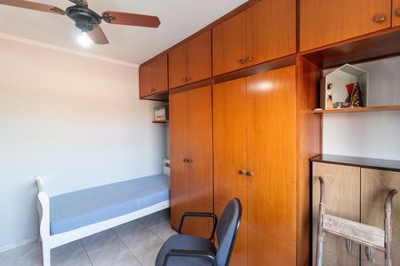 Casa à venda com 237m², 3 quartos e 6 vagas Casa à venda com 237m², 3 quartos e 6 vagasQuarto 02