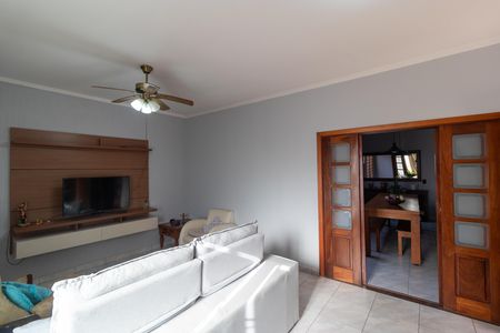 Salas de casa à venda com 3 quartos, 237m² em Jardim Carlos Lourenço, Campinas