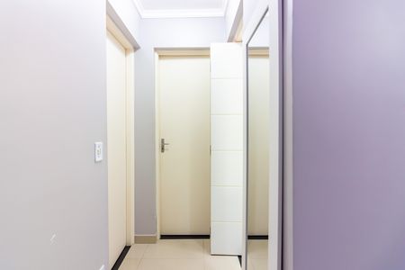 Apartamento à venda com 56m², 2 quartos e 1 vaga Apartamento à venda com 56m², 2 quartos e 1 vagaHall de Entrada