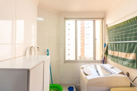 Apartamento à venda com 56m², 2 quartos e 1 vaga Apartamento à venda com 56m², 2 quartos e 1 vagaLavanderia