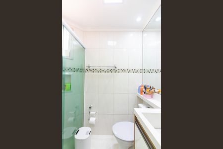 Apartamento à venda com 56m², 2 quartos e 1 vaga Apartamento à venda com 56m², 2 quartos e 1 vagaBanheiro