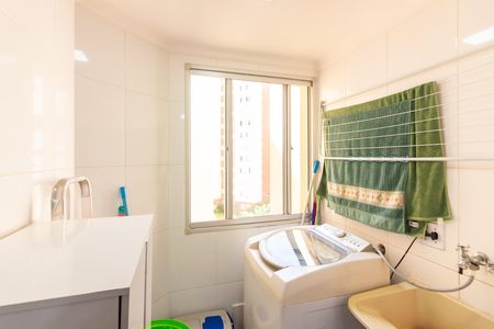Apartamento à venda com 56m², 2 quartos e 1 vaga Apartamento à venda com 56m², 2 quartos e 1 vagaLavanderia