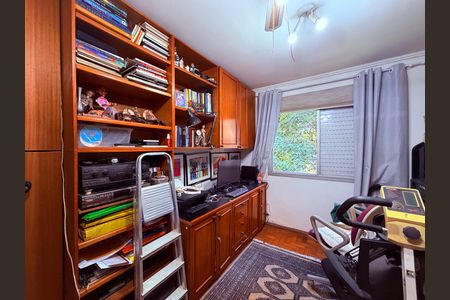 Apartamento para alugar com 178m², 4 quartos e 2 vagas Apartamento para alugar com 178m², 4 quartos e 2 vagasQuarto 2