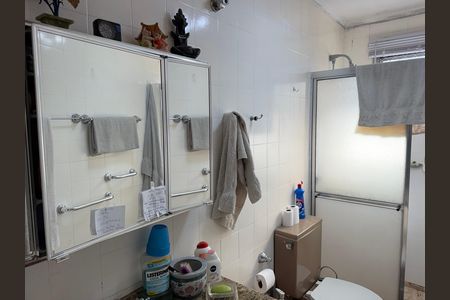 Apartamento para alugar com 178m², 4 quartos e 2 vagas Apartamento para alugar com 178m², 4 quartos e 2 vagasBanheiro 3
