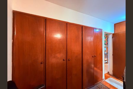 Apartamento para alugar com 178m², 4 quartos e 2 vagas Apartamento para alugar com 178m², 4 quartos e 2 vagasQuarto 2