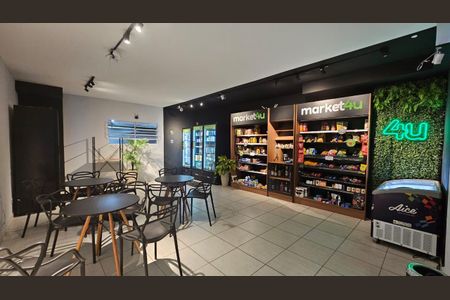 Studio para alugar com 37m², 1 quarto e sem vaga Studio para alugar com 37m², 1 quarto e sem vagaMini Mercado
