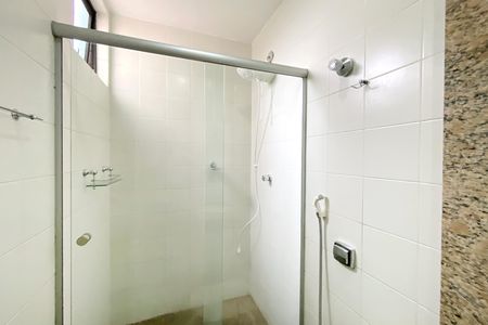 Apartamento para alugar com 110m², 3 quartos e 2 vagas Apartamento para alugar com 110m², 3 quartos e 2 vagasBanheiro social