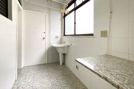 Apartamento para alugar com 110m², 3 quartos e 2 vagas Apartamento para alugar com 110m², 3 quartos e 2 vagasÁrea de Serviço