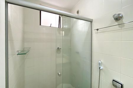 Apartamento para alugar com 110m², 3 quartos e 2 vagas Apartamento para alugar com 110m², 3 quartos e 2 vagasBanheiro da Suíte