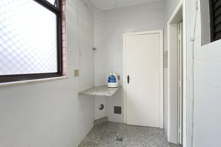 Área de Serviço de apartamento para alugar com 3 quartos, 110m² em Buritis, Belo Horizonte
