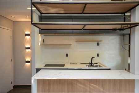 Cozinha de apartamento à venda com 2 quartos, 58m² em Vila Cruz das Almas, São Paulo