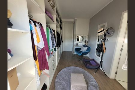 Casa para alugar com 135m², 2 quartos e 2 vagas Casa para alugar com 135m², 2 quartos e 2 vagasCloset