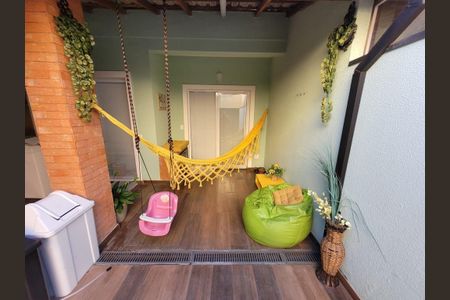 Casa para alugar com 135m², 2 quartos e 2 vagas Casa para alugar com 135m², 2 quartos e 2 vagasÁrea Externa