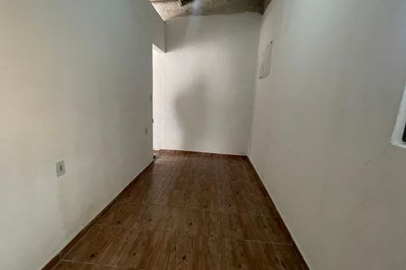 Quarto de casa para alugar com 1 quarto, 42m² em São Bento, Duque de Caxias