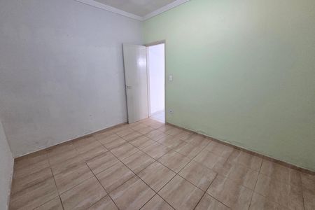 Casa para alugar com 130m², 2 quartos e 2 vagas Casa para alugar com 130m², 2 quartos e 2 vagasQuarto 2
