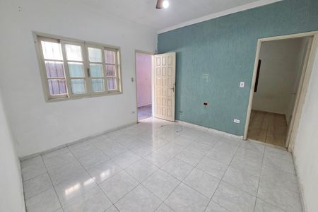 Casa para alugar com 130m², 2 quartos e 2 vagas Casa para alugar com 130m², 2 quartos e 2 vagasSala