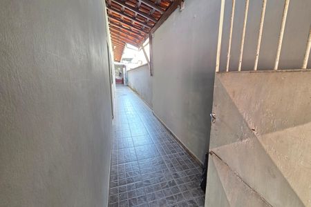 Casa para alugar com 130m², 2 quartos e 2 vagas Casa para alugar com 130m², 2 quartos e 2 vagasQuintal